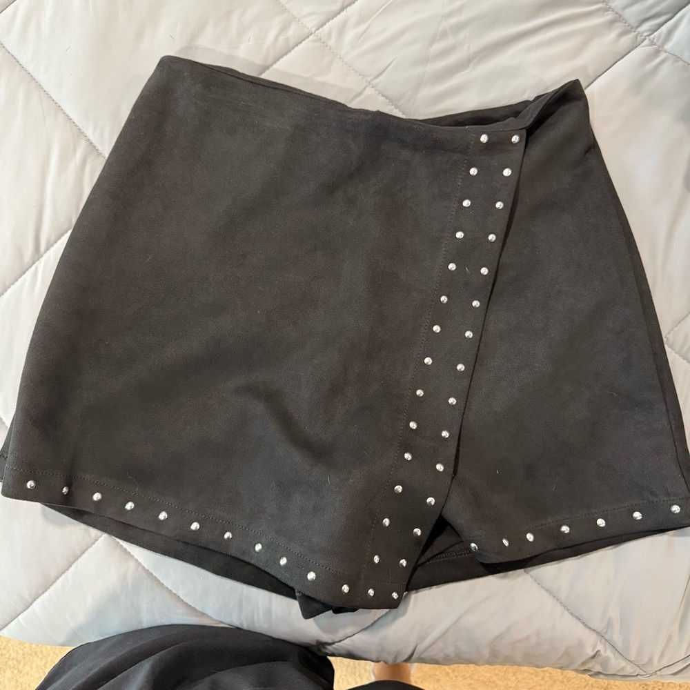 Velvet Black Skort